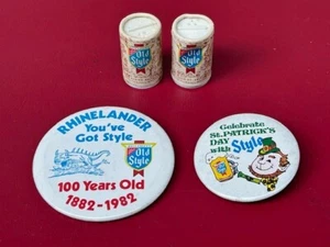 (2) Vintage Old Style Beer Lager Buttons Badge Pin Pinback & Salt Pepper Shakers - Picture 1 of 7