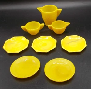 Vintage Akro gelbe Kinder Teeservice Teile 8 im Set - Bild 1 von 6