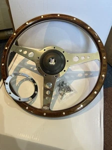 Volante y kit Boss de llanta plana de madera Triumph TR6 14" - Imagen 1 de 8