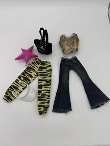 Bratz Doll Lot MGA Forever Diamondz Camo Outfits Backpack Brush Y2K Low Rise 6 - Picture 1 of 3