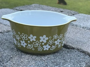 Vintage PYREX Green Crazy Daisy Casserole Dish 473 1 QT Spring Blossom No Lid - Picture 1 of 9