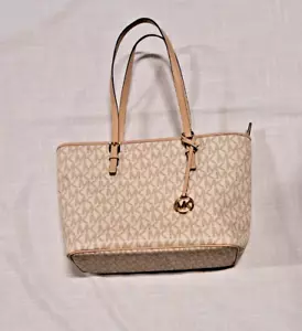 Michael Kors JetSet Travel Bag, White & Tan Logo Handbag - Picture 1 of 4
