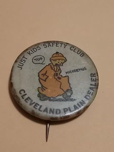 1930's Just Kids Safety Club Pinback Cleveland Plain Dealer Newspaper - Picture 1 of 13