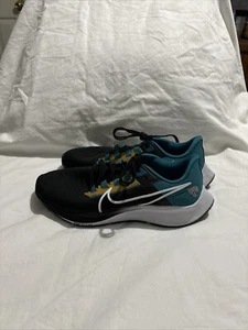 Limpio Nike NFL x Air Zoom Pegasus 38 Jacksonville Jaguars Equipo Colores Talla M 7.5 - Imagen 1 de 17