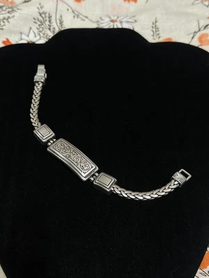 Brazalete Brighton ID trabajo desplazamiento plata eslabón ornamentado 7 pulgadas retirado Foto 1 de 4
