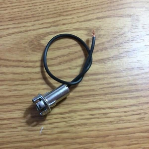 X1 =1 Piece NOS OG VINTAGE COLE HERSEE GAUGE DASH LIGHT SOCKET RAT ROD HOT TRUCK - Picture 1 of 7