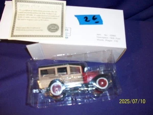 Coche Ford Woody Station Wagon 1929 modelo fundido a presión Arko rojo escala 1:32 nuevo en caja - Imagen 1 de 1