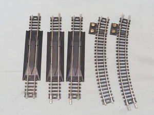 Atlas N Gauge #2532 Rerailer (Qty 3), Curved Terminal Track (Qty 2), Joiners etc - Picture 1 of 3