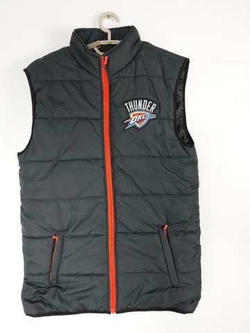 UNK OKC Thunder NBA Black Red Mens Puffer Vest Size Small New Without Tags Cover