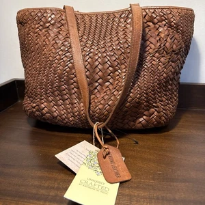 Artisans in India Woven Leather Shoulder Boho Artsy Basketweave Purse Handbag P - Picture 1 of 13