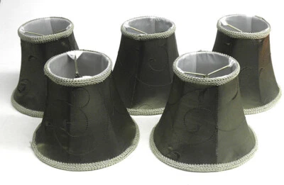 Juego de 5 mini pantallas de araña bordadas satinadas de seda verde clip Foto 1 de 4