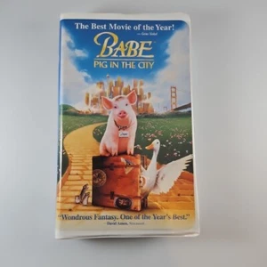 ⭐️⭐️Babe: Pig in the City (VHS, 1999, Clamshell Release)⭐️⭐️ - Picture 1 of 7
