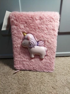 Old East Main Co Pink Plüsch Einhorn Notebook Pad Journal (8" x 6,25" x 1") Flaum - Bild 1 von 2