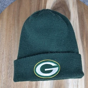 Vintage Green Bay Packers Hat Cap Beanie Green Logo Stocking Reebok NFL Men's - Picture 1 of 3