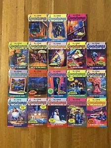 Goosebumps Paperback Books Your Choice R.L. Stine 1990s 1st Edition 1st Printing - Picture 1 of 89