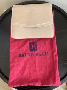 BRUNO MAGLI ELEGANT, CREAM COLORED, SMOOTH, SOFT LEATHER CLUTCH WITH DUST BAG - Picture 1 of 3