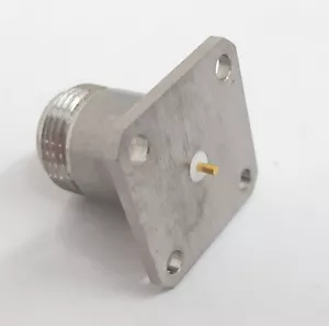 2 Stück Dynawave N Buchse 4 Loch Flansch Panel Stecker Löthalterung 7554-0032-6254 - Bild 1 von 5