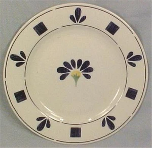 Oneida Kitchen Spring Daisy Salad Plate Blue & White - Picture 1 of 4