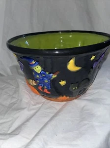 Large Hand Painted Ceramic Candy Bowl Halloween Ghost Witch Pumpkin Bat Mummy - Picture 1 of 4