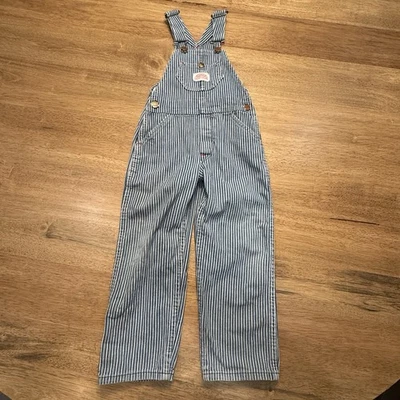 Mono babero estilo conductor tren a rayas Round House Boys talla 5 Thomas Train Foto 1 de 4