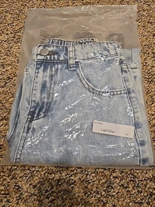 New Without Tags Girls Size 12 Denim Jeans With Back Bow Pockets - Picture 1 of 5
