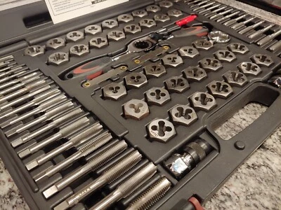 Matco Tools 81 PIEZAS JUEGO DE GRIFOS Y TROQUELES AUTO MASTER Foto 1 de 4