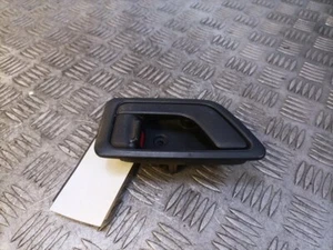HYUNDAI GETZ CDX 2002-2004 DOOR PULL HANDLE - INTERIOR REAR DRIVER SIDE) - Picture 1 of 6