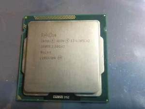 Intel Xeon E3-1265L V2 2.50 GHz L3 8M 4-Core LGA1155 GPU 45W CPU Processor - Picture 1 of 1