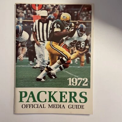 1972 GREEN BAY PACKERS Official Media Guide Press BART STARR John BROCKINGTON  - Image 1 of 3