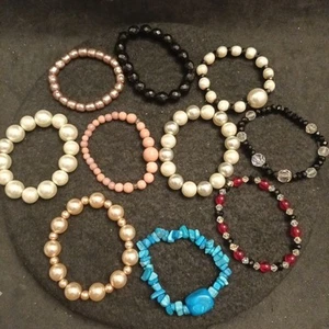 10 Beaded Elasticated Bracelets Bundle Joblot - Picture 1 of 9