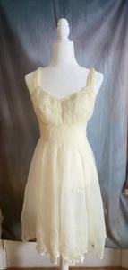 Vintage Gotham Lingerie Ivory Nylon Bridal Night Dress or Nightie Fancy Sz 32 - Picture 1 of 21