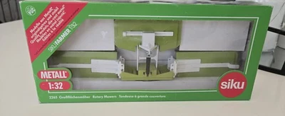 BRITAINS SCALE, SIKU 2265 1:32 SCALE CLAAS TRIPLE MOWERS ! - Image 1 of 4