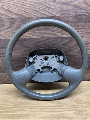 Volante Suzuki Grand Vitara 1999-2004 sin cuero 2 radios OEM Foto 1 de 4