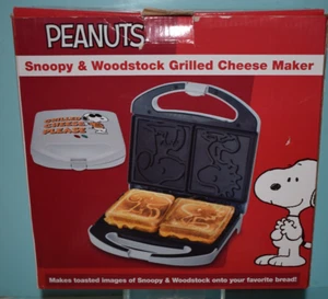 Peanuts Snoopy & Woodstock Grilled Cheese Maker Cool Joe w/ Box & Directions - Picture 1 of 4