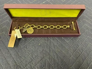LUCKY BRAND Bracelet w/ Peace Signs NEW with tags - Picture 1 of 6