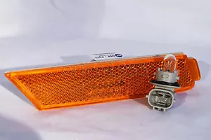 Front Side Marker Signal Parking Light Lamp Passenger Side For 2010-2015 Camaro - Picture 1 of 3