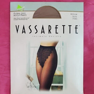 Vassarette Floral Lace Hi-Cut Panty Size M Nude Nylons Pantyhose - Picture 1 of 7