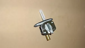 Yamaha YZ125 YZ250 K&L 18-4152 Fuel Petcock Shutoff Valve 2-stroke Motorcycle - Foto 1 di 1
