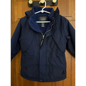 L.L. Bean Kids Insulated Winter Jacket Boys S(4) Navy Hooded Fleece Lined Coat - Picture 1 of 16