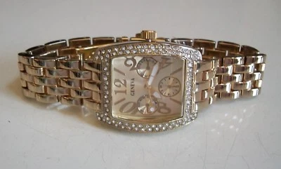 Женские номер шкала камни золотой отделки модные наручные часы - Изображение 1 из 4