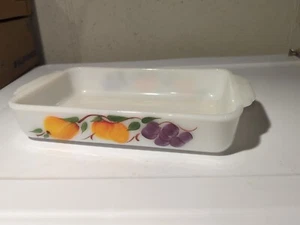 Vintage FireKing Refrigerator Dish Fruit Design Peaches And Pears - Picture 1 of 7