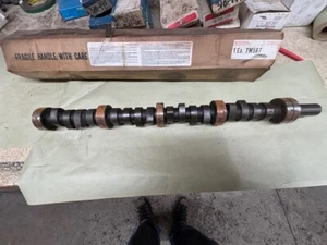 TM587 CAMSHAFT ""READ THE LISTING" 9W. AMC 304 360 - Picture 1 of 3
