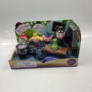 Aula Pozione Piccolo Regno Ben & Holly NUOVA - Foto 1 di 18