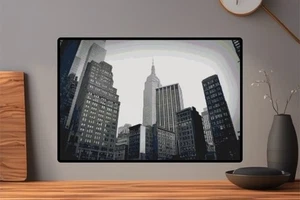 Black and White New York City Skyline Counted Cross-Stitch Pattern Chart - Picture 1 of 2