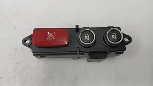 MASERATI GRANTURISMO SPORT M145 2013 HAZARD LIGHT CONTROL SWITCH 237803 #2763 - Picture 1 of 6