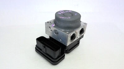 Toyota Prius Prime 2017 módulo de bomba ABS antibloqueo 44510-47070 OEM Foto 1 de 4