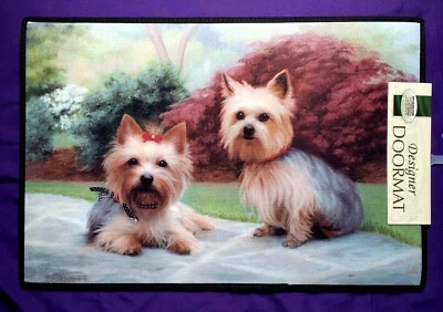 Felpudo de diseño Fiddler's Elbow Yorkshire Terriers 18" x 27"- interior/exterior Foto 1 de 3