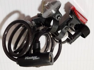 Master Lock Coiling Cable Lock Black Anti- Lock 2 Keys With Bell And Reflectors - Picture 1 of 10