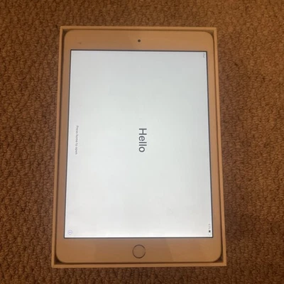 Apple iPad Mini 3 64GB in gold good condition - Image 1 of 4