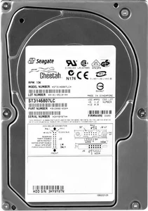 Seagate Cheetah 10K.6 146.8 GB,Internal,10000 RPM,3.5" (ST3146807LC) Hard Drive - Afbeelding 1 van 7
